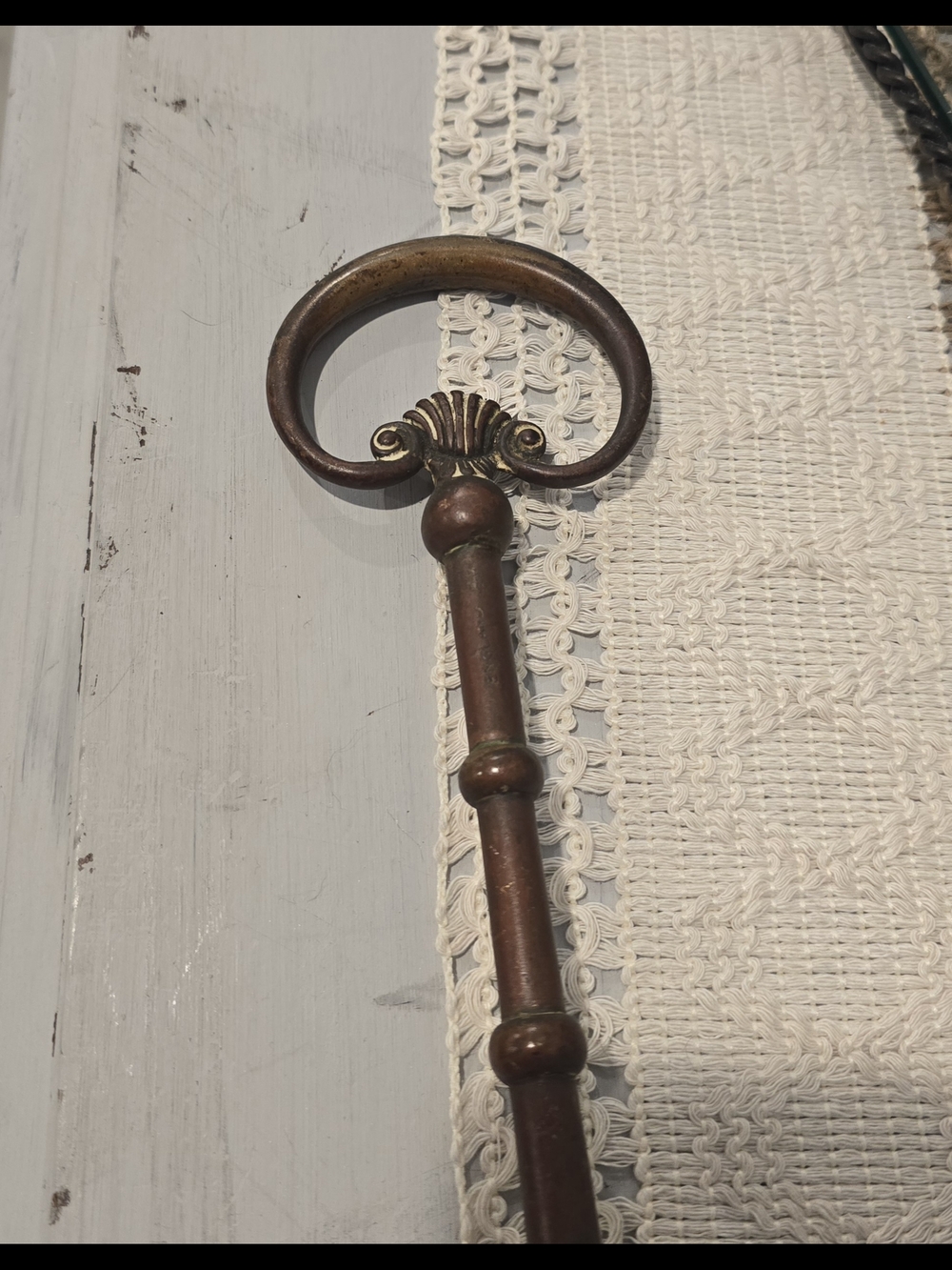 Vintage Cast Iron Door Stopper with Rubbed Gold Tone Made in England - Picture 9 of 11